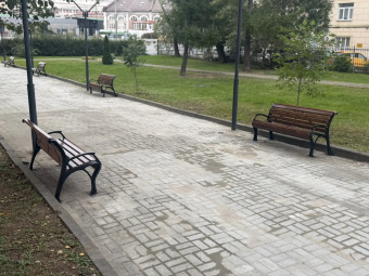 Скамейка Голландия с подлокотником